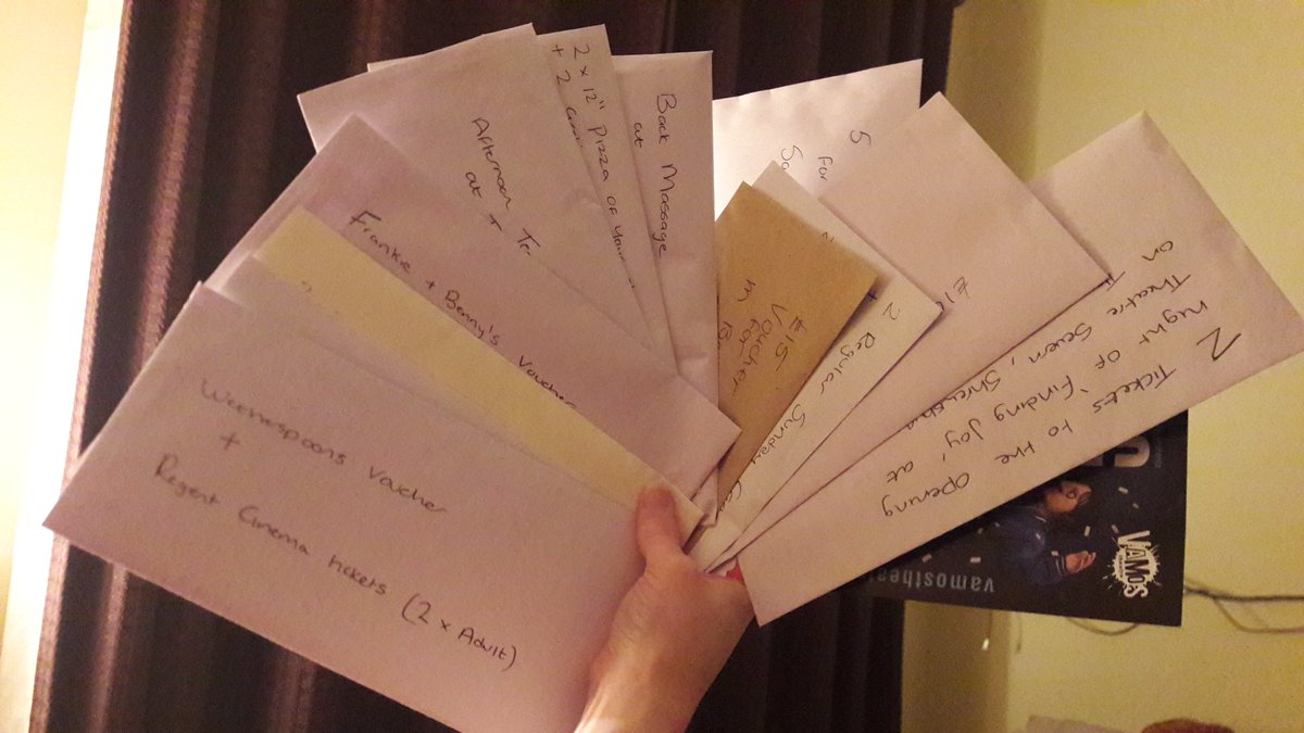 More prizes to raffle of 

#dementia #dementiafriendly #dementiafriends #charity #charityevent #Alzheimers #dementiafriendlynewtown