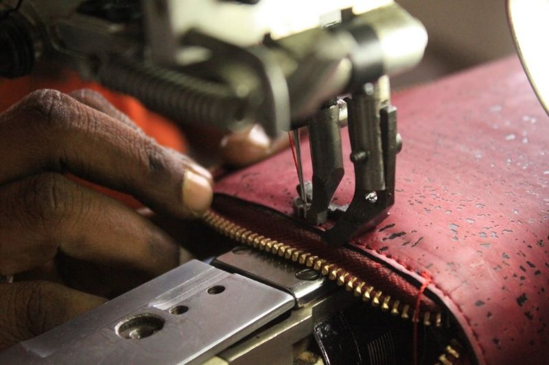 Why cork is better than leather! Accessory brand <a href="/arturedesign/">Arture</a> are helping to change people's perspectives. buff.ly/2fH2H7R