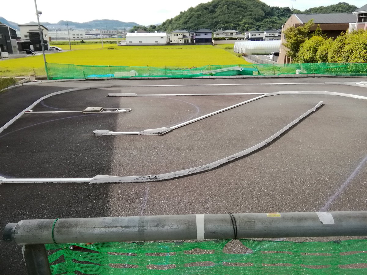 ট ইট র クボッチ 久しぶりのラジコン コースは福岡のnsサーキット 少しテクニカルなコースですが アットホームな感じの優しいサーキットです タイム的には 0 5秒落ち位 まだまだ練習が必要 Ta06 ラジコン タミヤ ラジコンサーキット T Co ট ইট র クボッチ 久しぶりのラジコン コースは福岡のnsサーキット 少しテクニカルなコースですが アットホームな感じの優しいサーキットです タイム的には 0 5秒落ち位 まだまだ練習が必要 Ta06 ラジコン タミヤ ラジコンサーキット T Co