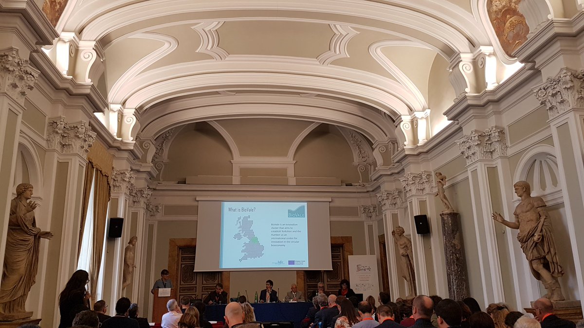 IGATechnology's tweet photo. In Rome for #IFIB2017, discussing projects on #biotech as provider of #NGS resources for industries #genomics #bioinformatics #sequencing https://t.co/epT0yjEuYw