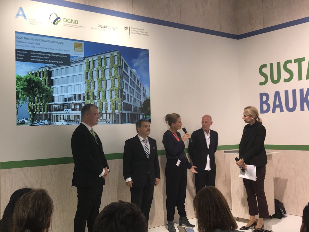 Delta Germany’s <a href="/SilkeBettenC2C/">Silke Betten</a> on stage with <a href="/c_lemaitre_dgnb/">Christine Lemaitre</a> talking #DGNB #C2C &amp; our 2 New German projects from Delta