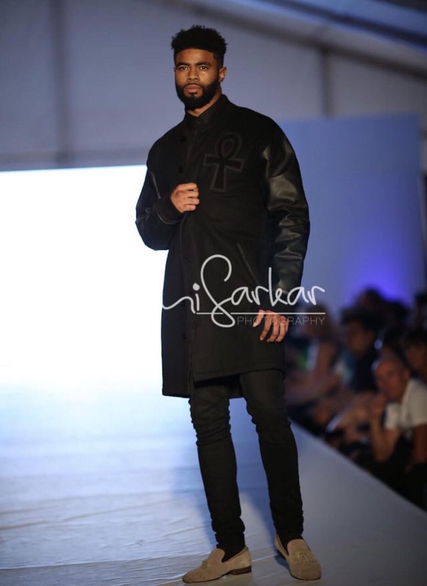 LIFashionStudio's tweet image. #beardedmodels #phillyfashionweek ‼️📸