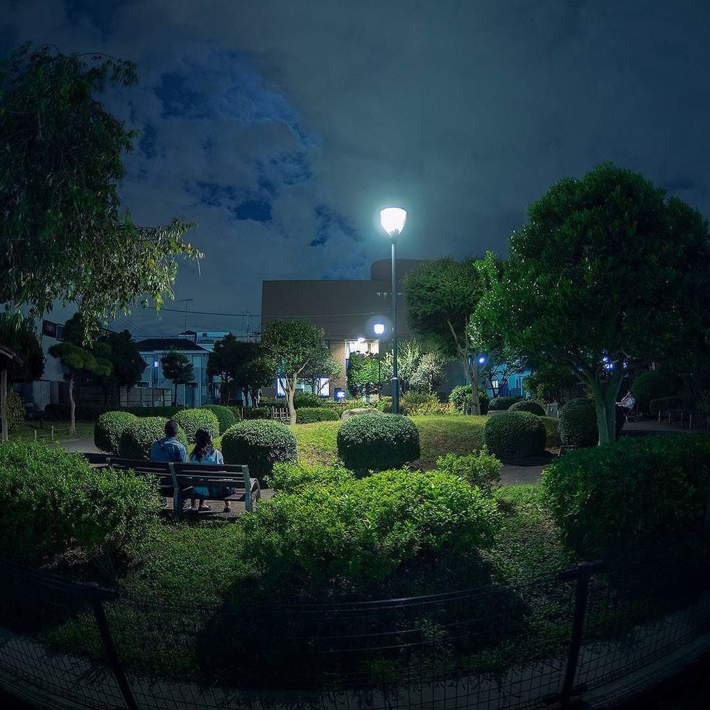 Shota 夜の公園 八王子の住宅街の間にポツンとある小さな公園にて 夜 小さな公園 公園 カップルにおすすめ T Co A3zp32buh0 Shota 夜の公園 八王子の住宅街の間にポツンとある小さな公園にて 夜 小さな公園 公園 カップルにおすすめ T Co A3zp32buh0