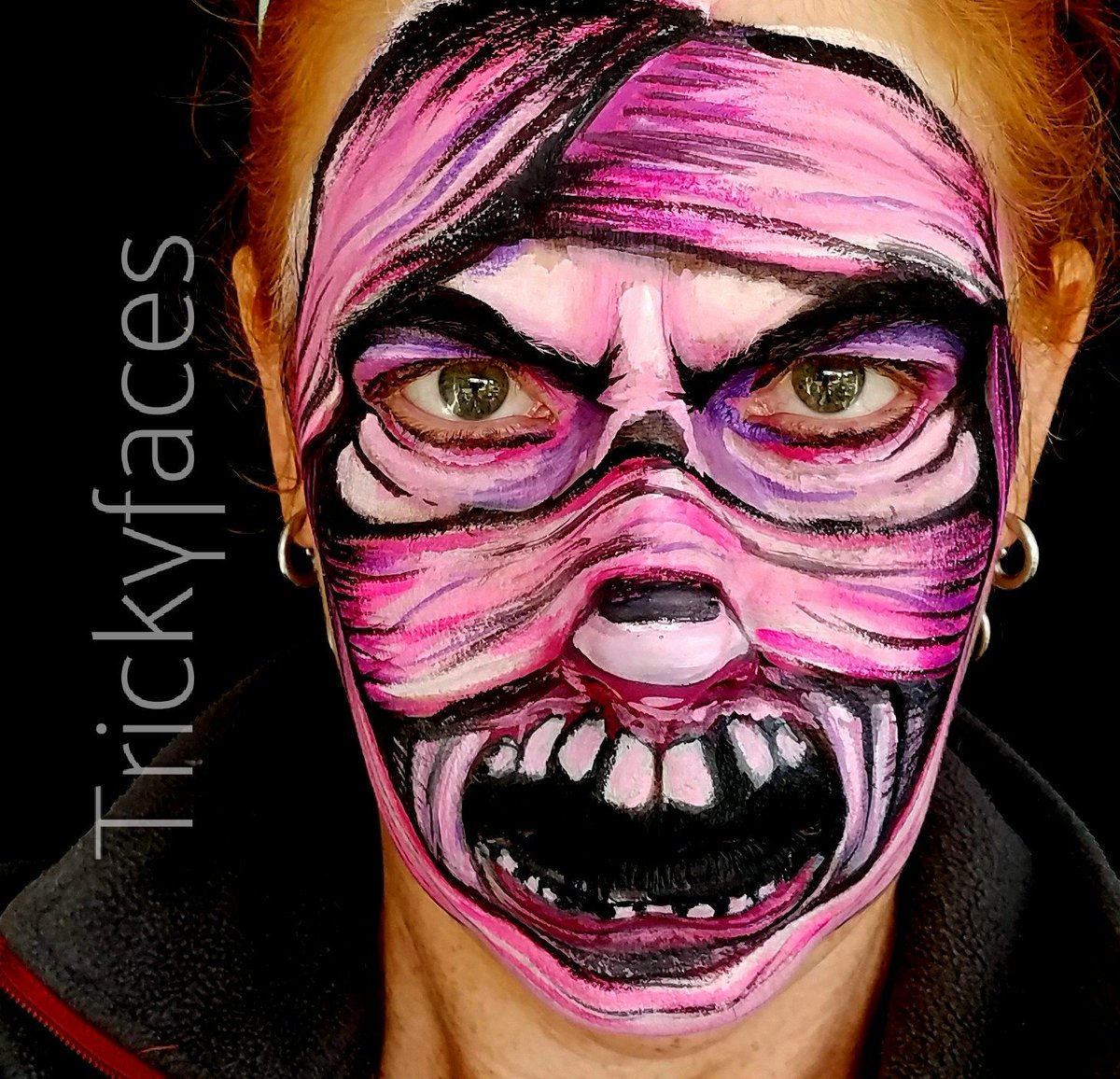 Trickyfaces's tweet image. Day 127. Pink Halloween, Pink mummy. #Trickyfaces #facepaint #pink #mummy #inspirationtopaint