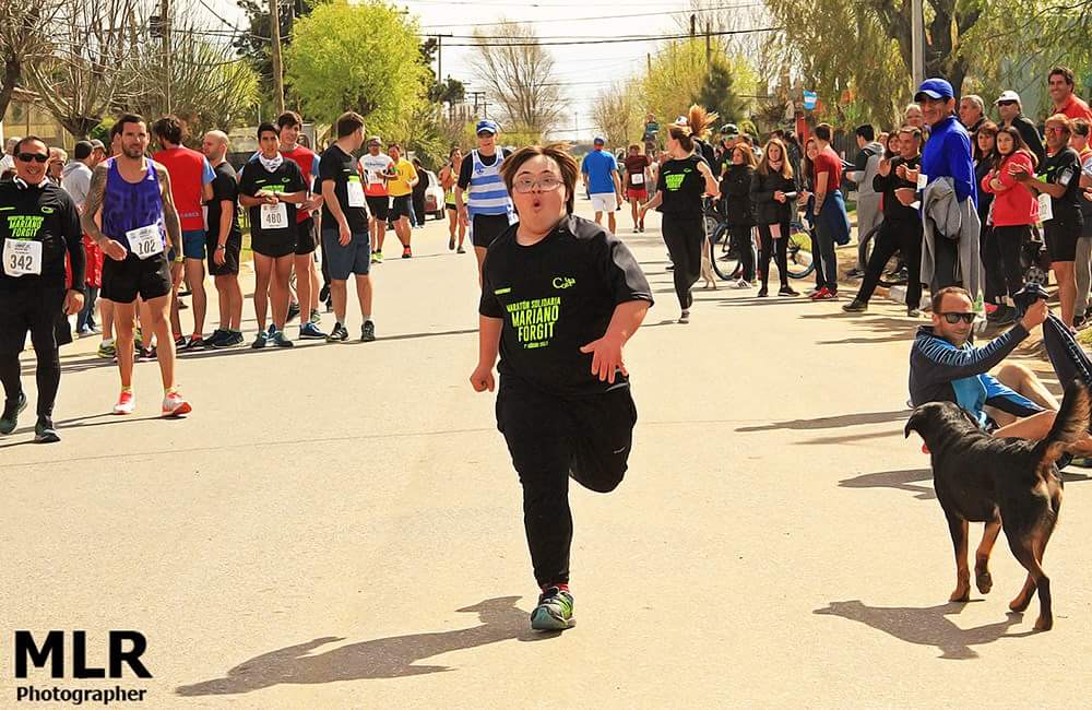 MaratonForgit's tweet image. A esto llamamos dejar TODO !!!
Gracias @SPORTSINTEGRA por el gran trabajo que hacen, logrando una integración real a través del Deporte 👍😃.