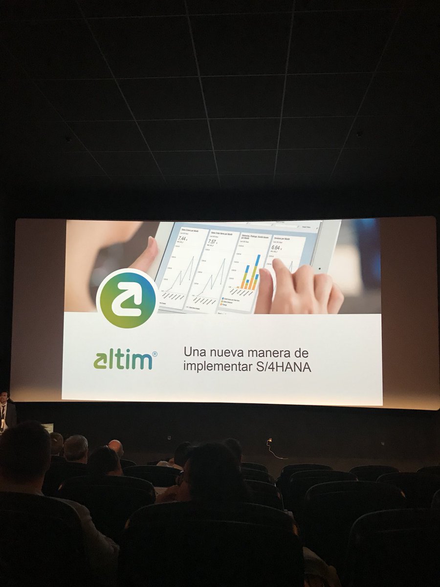 AdrianaSolaRosa's tweet photo. Empieza nuestra sesión en #SAPHANA  #SAPMDP https://t.co/jxx5wt8znd