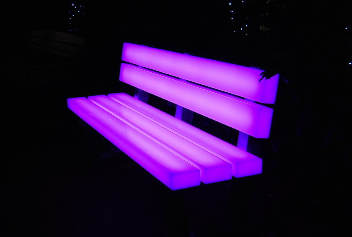 Leeds_City_Ctr's tweet image. We're so excited for @LightNightLeeds to begin tonight! There are so many spectacular events &amp;amp; activities to see and they're all free! 🤗💡✨