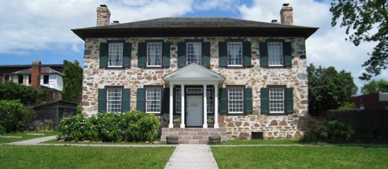 Want to nominate someone for the Municipal Heritage Award? Details: saultstemarie.ca/Newsroom/Septe… https://t.co/knAVa0sCio