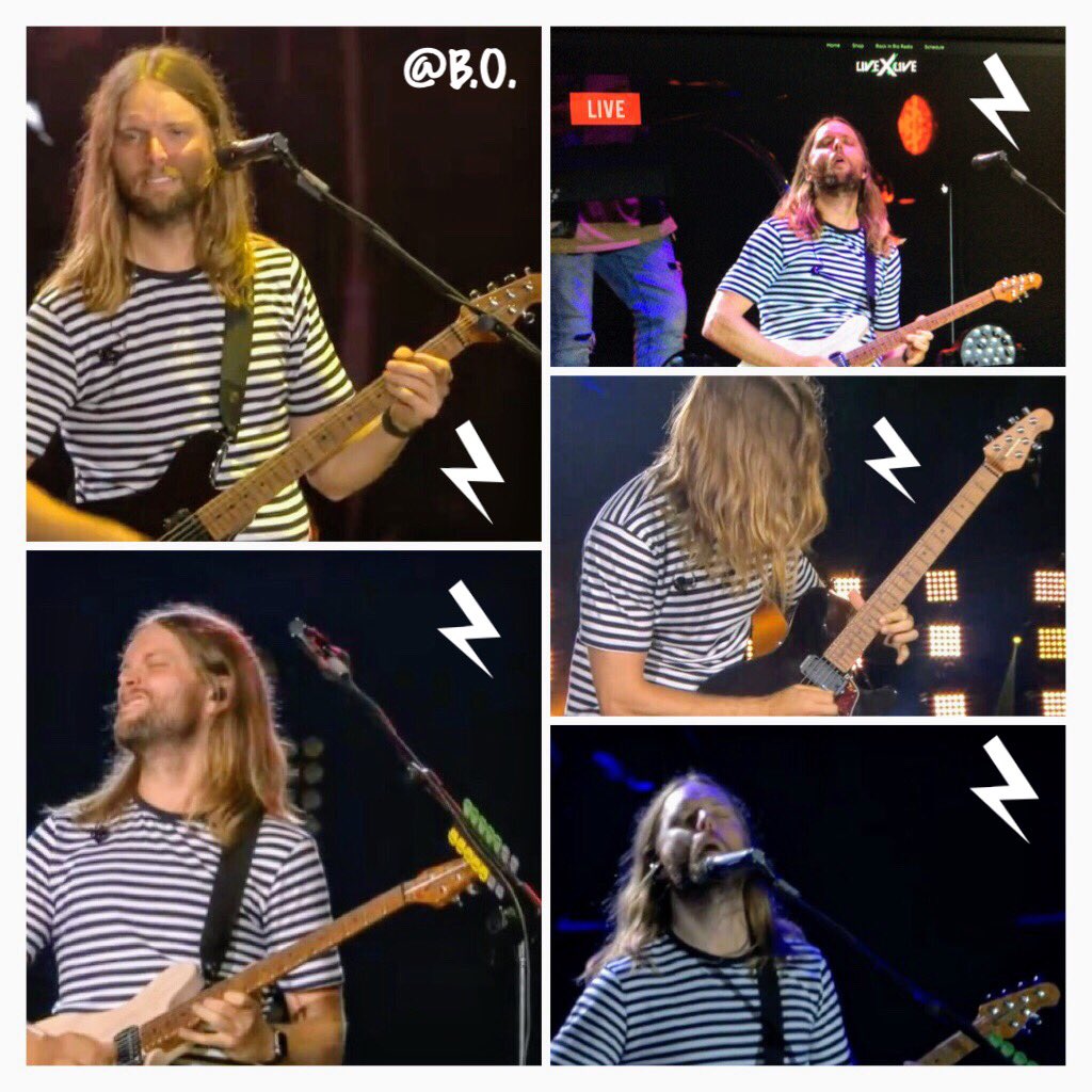 Happy Birthday to such an Awesome guitarist of James Valentine have and Awesome one James!    