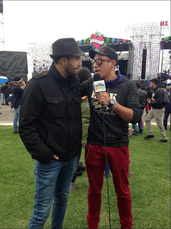 pasajerofm's tweet photo. 🎧 Revive: #Gate con el #Rockstar @CMonteRock
⛩️ #RockFestMX, un voto colectivo por la paz @RockFestMexico
▶️ https://t.co/TAeyFVQ8Lp https://t.co/BDj6iMWarI