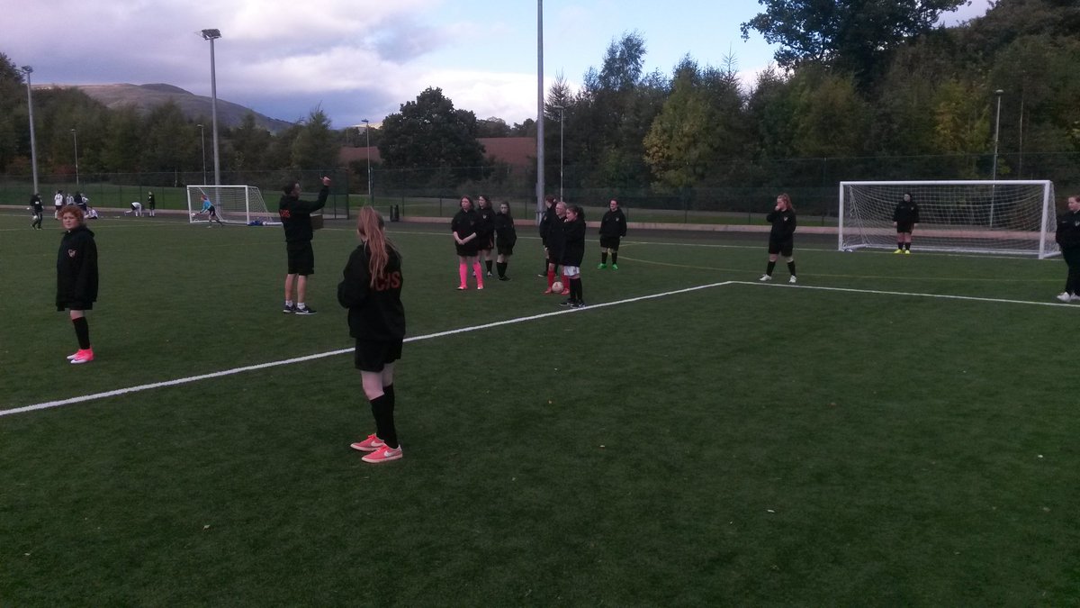 Carrongrange PE Dept tweet media