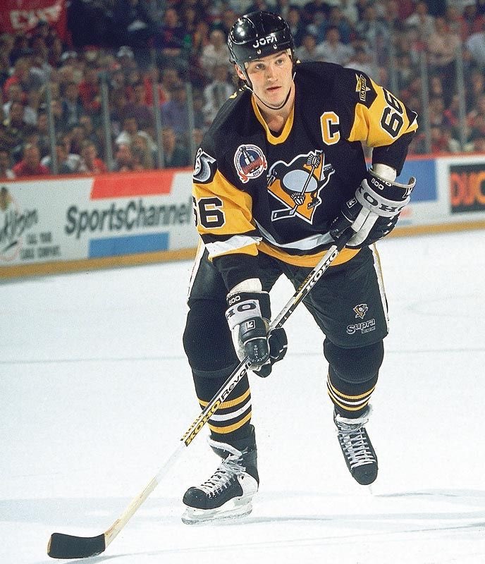 Wishing a very happy birthday to the big guy, Mario Lemieux! 