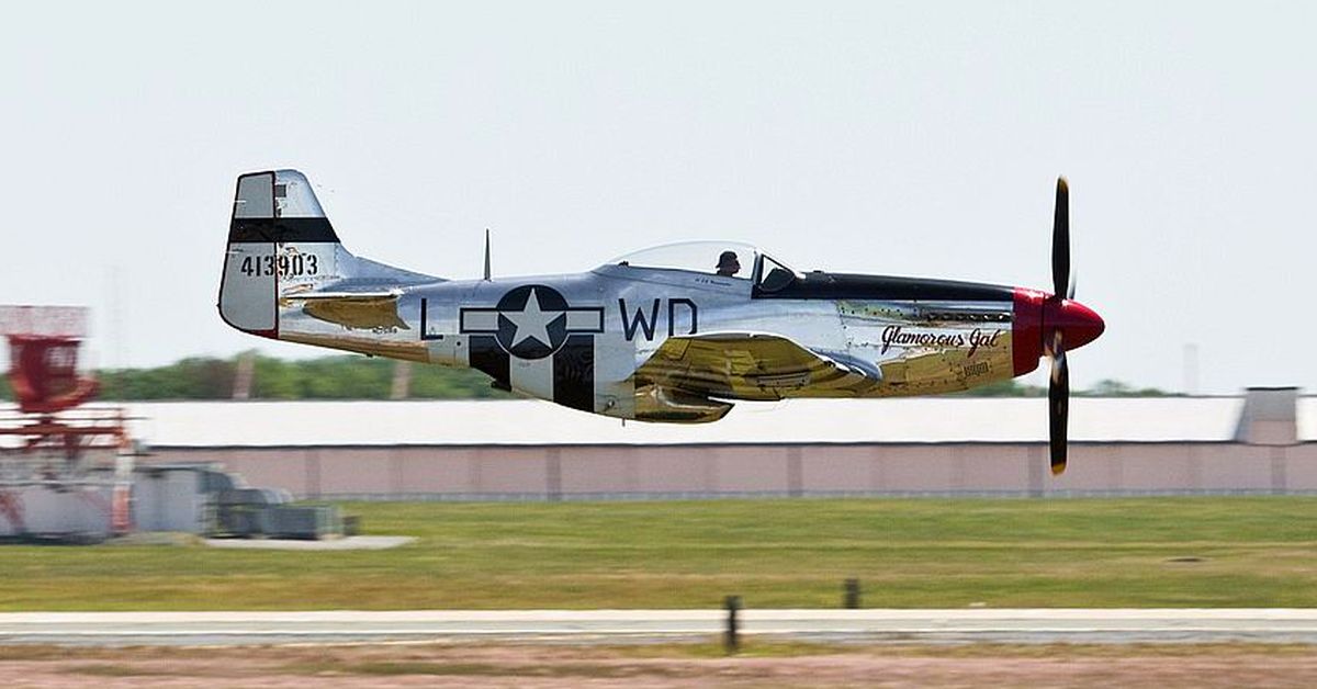 P-51 'Glamorous Gal'