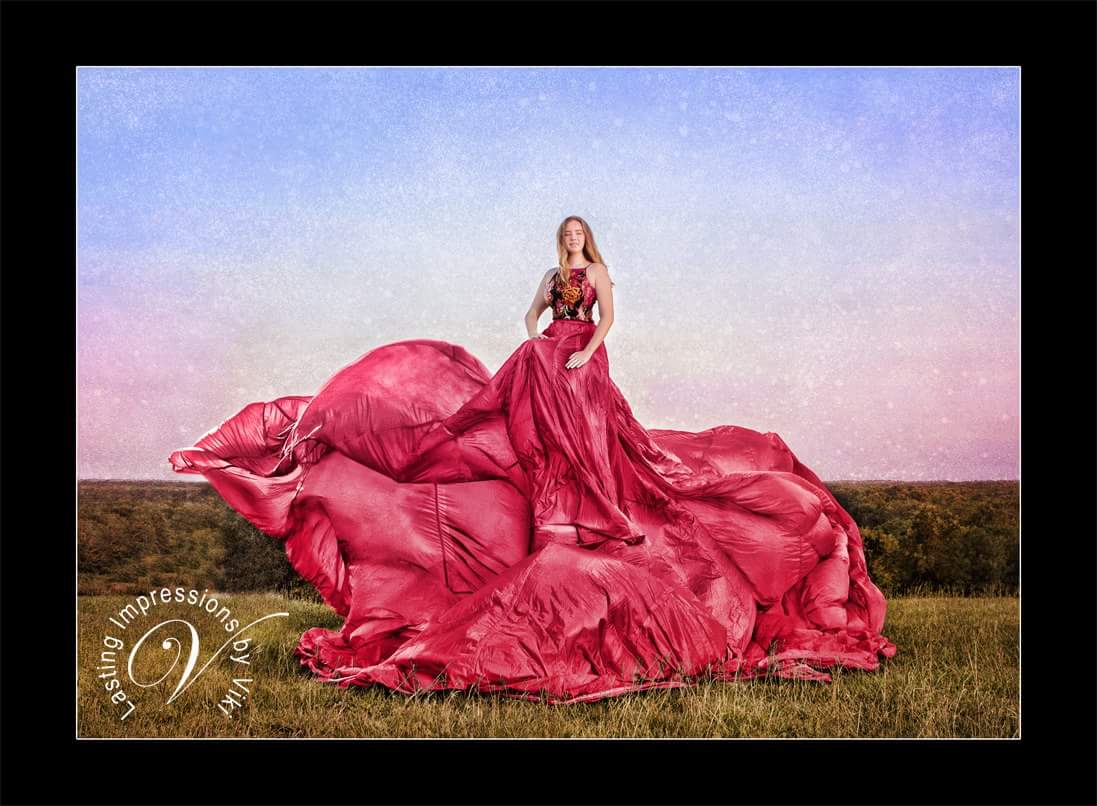 vikibunch's tweet image. Proud to call her my daughter! #seniorportraits #lastingimpressionsbyviki