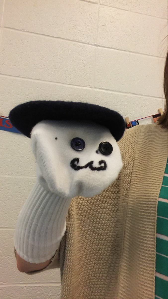 TeacherTalk2015's tweet image. Things I confiscated in class...
I'm a high school teacher. #ThursdayThoughts #teenagers #ItsClean