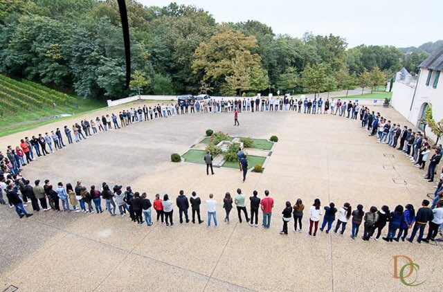 InnoVanProject's tweet image. Format inédit de séminaire d'intégration à @GroupeESCPAU ! w\ @theteachersteve &amp;amp; @nicolascalvo33  #facilitation #innovation #management