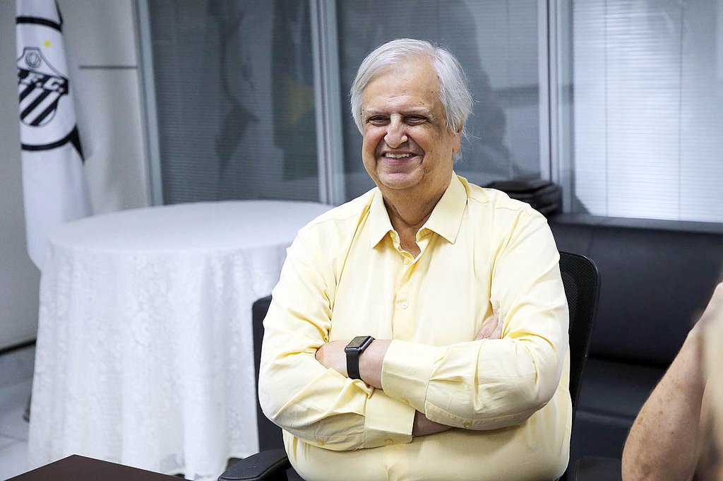 SantosFC's tweet photo. O presidente Modesto Roma Jr participará como convidado do Programa Esporte por Esporte dessa quinta, a partir das 23h! https://t.co/2vmPtKxmeC
