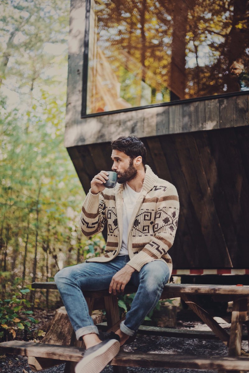 #GQ Insider <a href="/LukeDitella/">Luke Ditella</a> + <a href="/melissa_dilger/">Melissa Dilger</a> hit the road for an escape to The Catskills w/ <a href="/Swellbottle/">S'well</a> Check it out: bit.ly/2y173ku