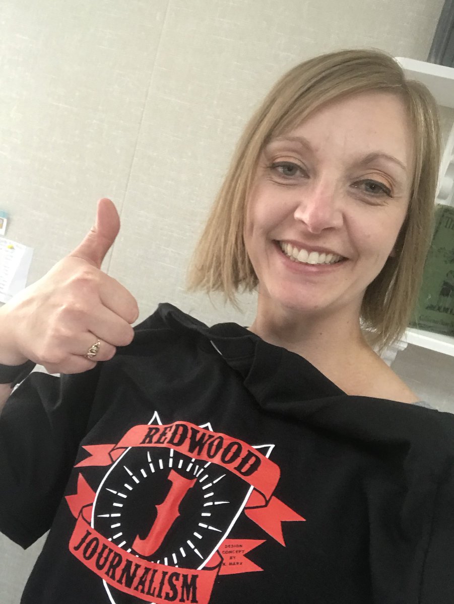 AwesomeMrsB's tweet photo. @rwjournalism #journalismisawesome #nice shirt #thankyou https://t.co/ljnhT6UHxR