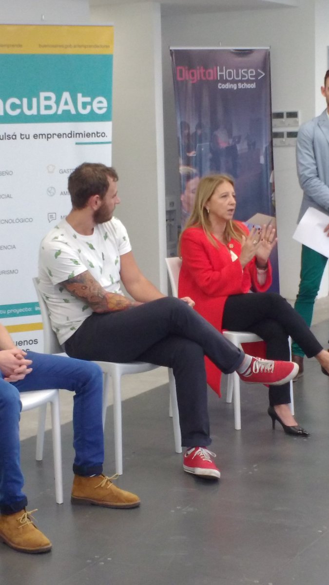 IncuBAte tweet media