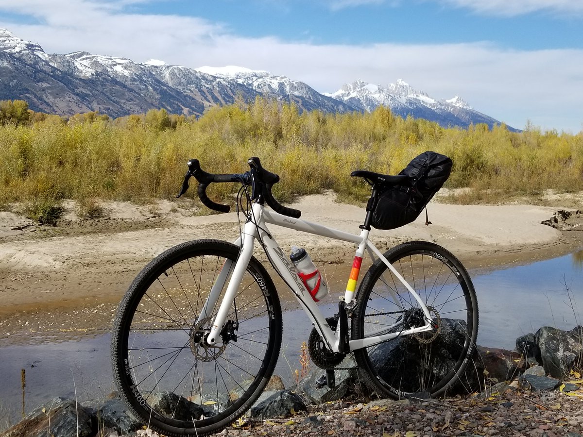 BornToRunCoach's tweet photo. Out with the #warbird in search of Indian summer. Found it. @salsacycles #biketorun #gravelriding https://t.co/TqgClBASMF