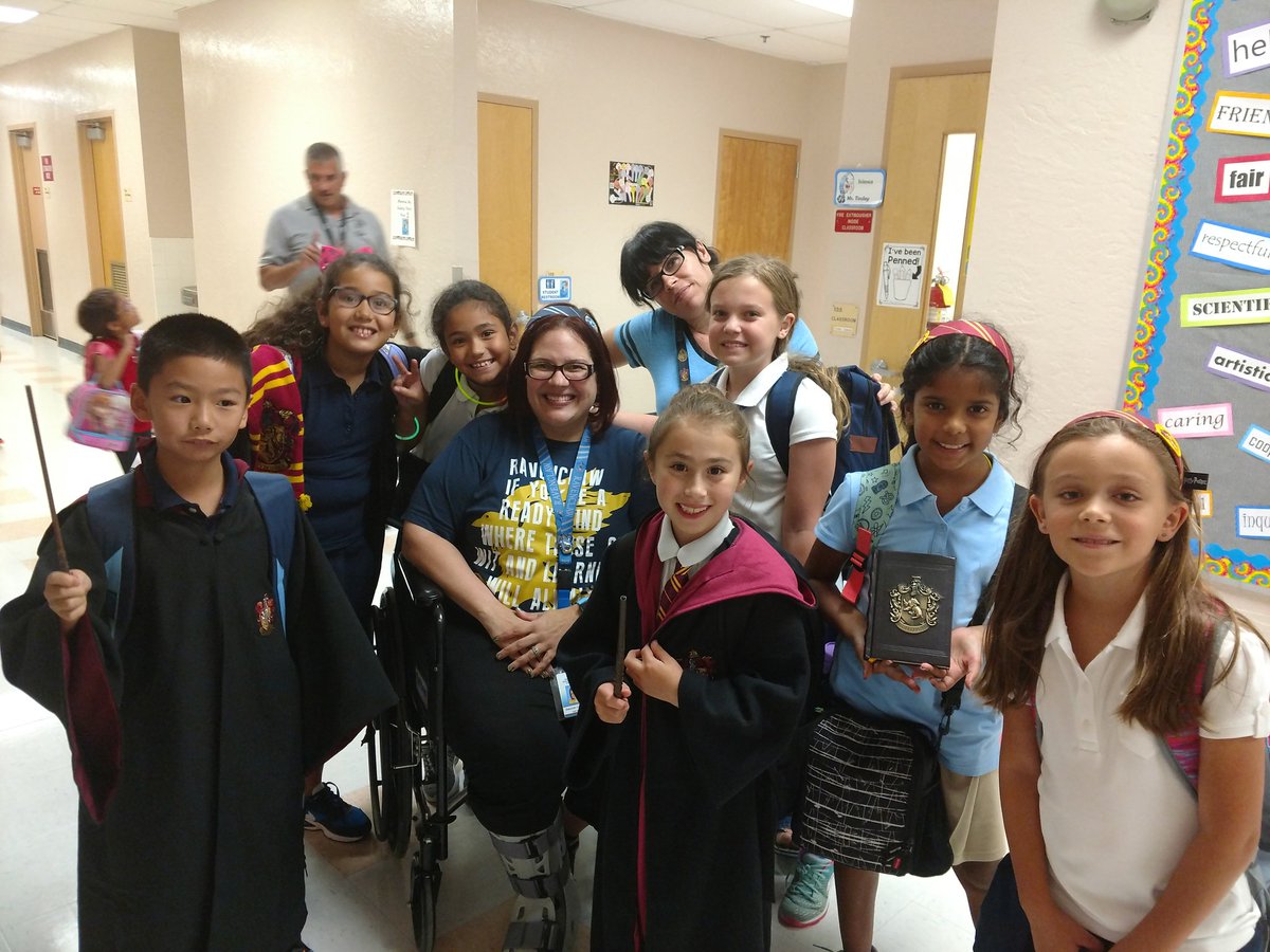 ManateeBayElem's tweet photo. Harry Potter Reading Book Club is where it's at!!⭐⭐ @ManateeBayElem @BrowardLiteracy @CityofWeston @hdevaughn @browardschools @ESCadre9 https://t.co/mPZNIrb1U9