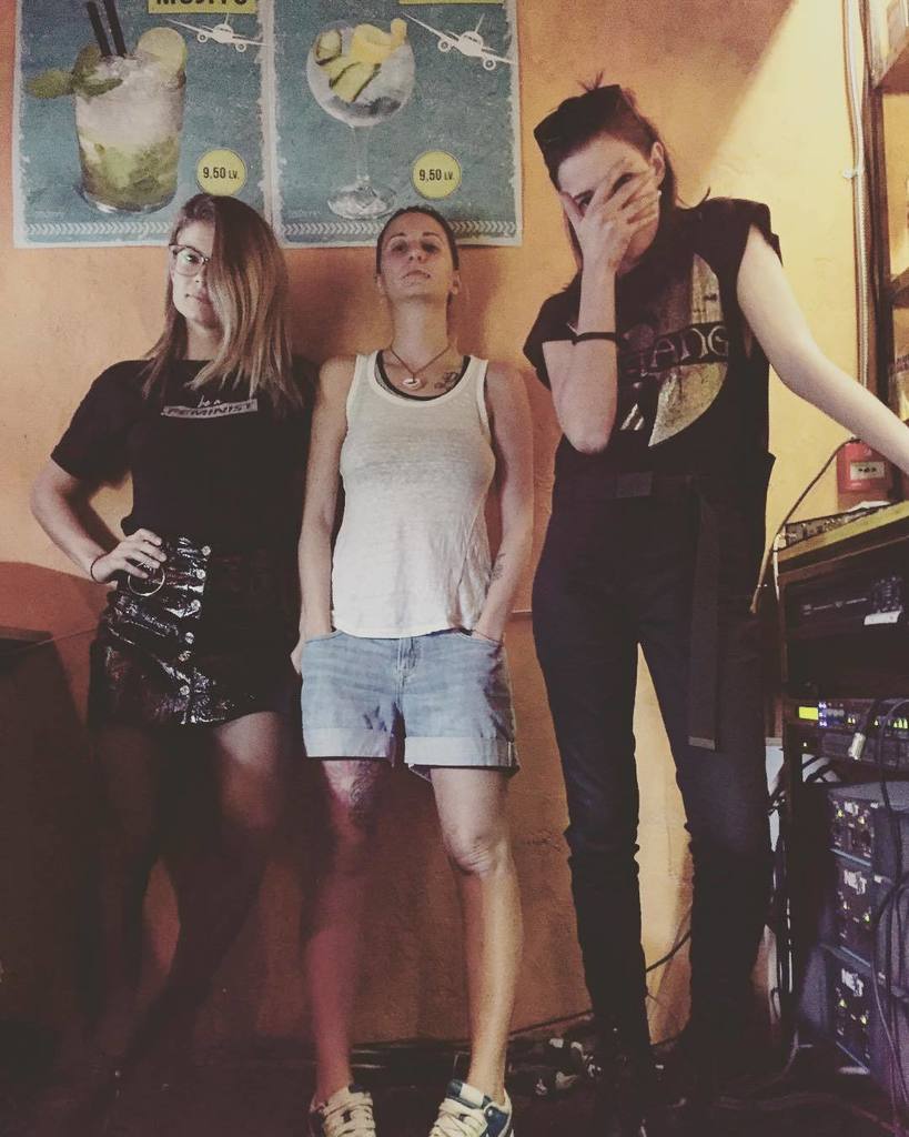 ClubTerminal1's tweet photo. Stars! #bartenders #stars #ourstars #thereisanotherwayout #sofia #clubterminal1 #club #clubbing #sofianightlife #bulgaria #liveshows #girls… https://t.co/7XIToAXa8N
