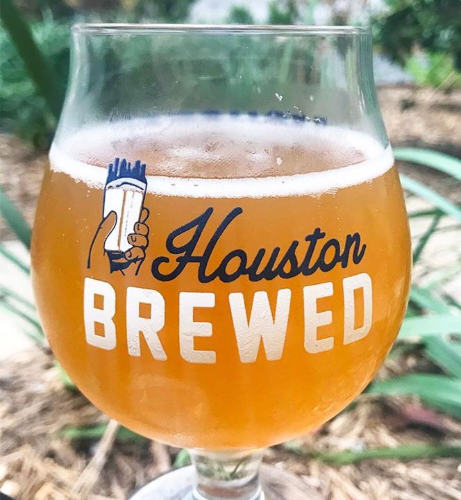 brewheartapp's tweet photo. Our collaboration glassware with @HoustonBeer is now available! Get yours at https://t.co/9ovdyGSjx3! https://t.co/cqFUBOC1F9