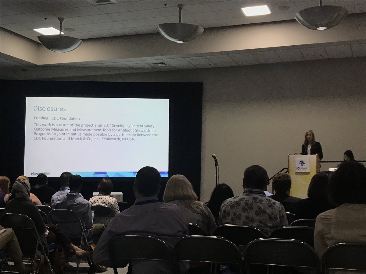 tmjones6's tweet photo. April Dyer discusses study evaluating durations of therapy in @DASON_duke hospitals #IDWeek2017 #SIDP2017 #asprx https://t.co/2B7Y2GFy8K