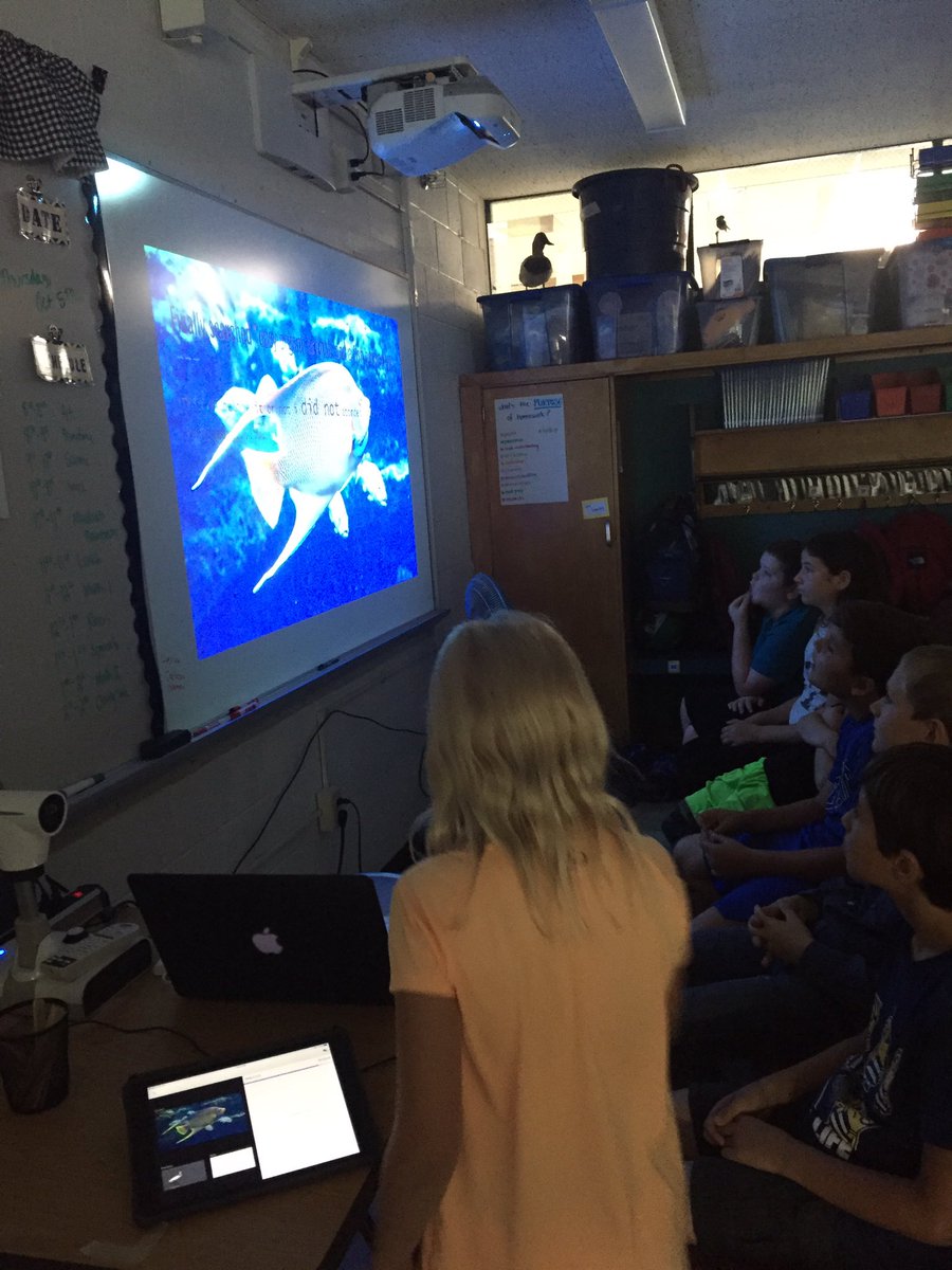 Team_MsKhan's tweet image. MINDcraft presentations today = mind blown. Incrediable what our team can do with persistence and dedication! #firstattemptatlearning