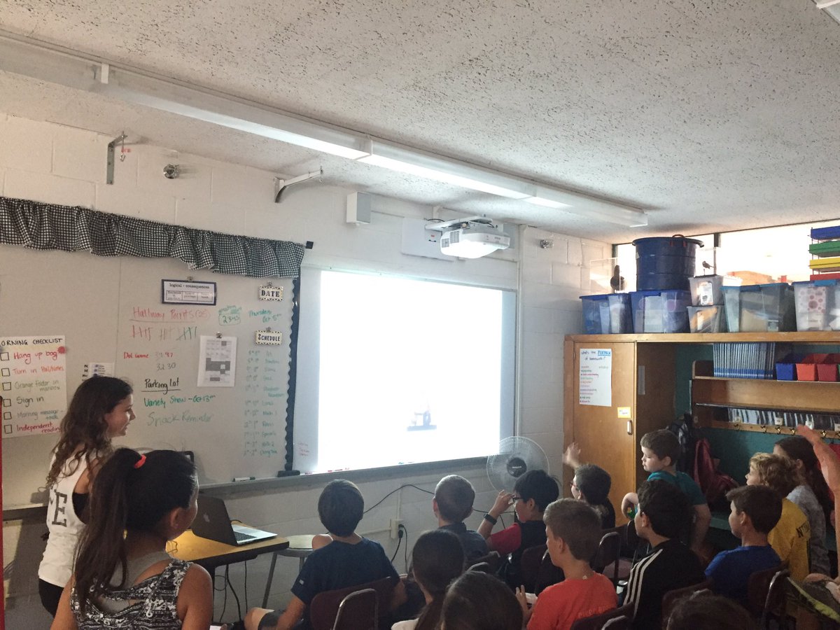 Team_MsKhan's tweet image. MINDcraft presentations today = mind blown. Incrediable what our team can do with persistence and dedication! #firstattemptatlearning