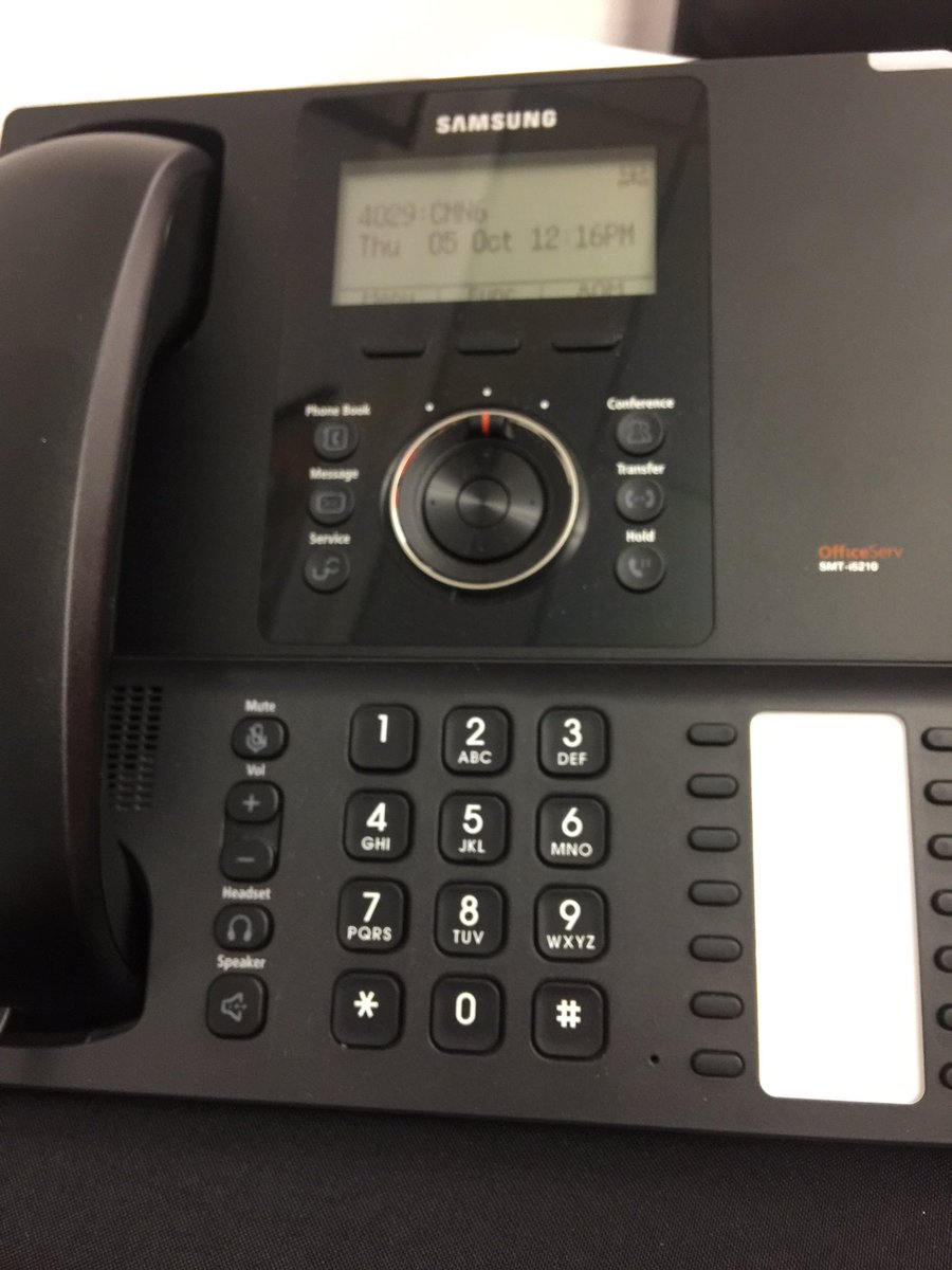 Hilary_TV's tweet photo. YA'LL light this phone up for me! I'm on the line! Call now to make a pledge (479) 455-KIDS (5437) #magicandmiracles https://t.co/S64weCTMPY