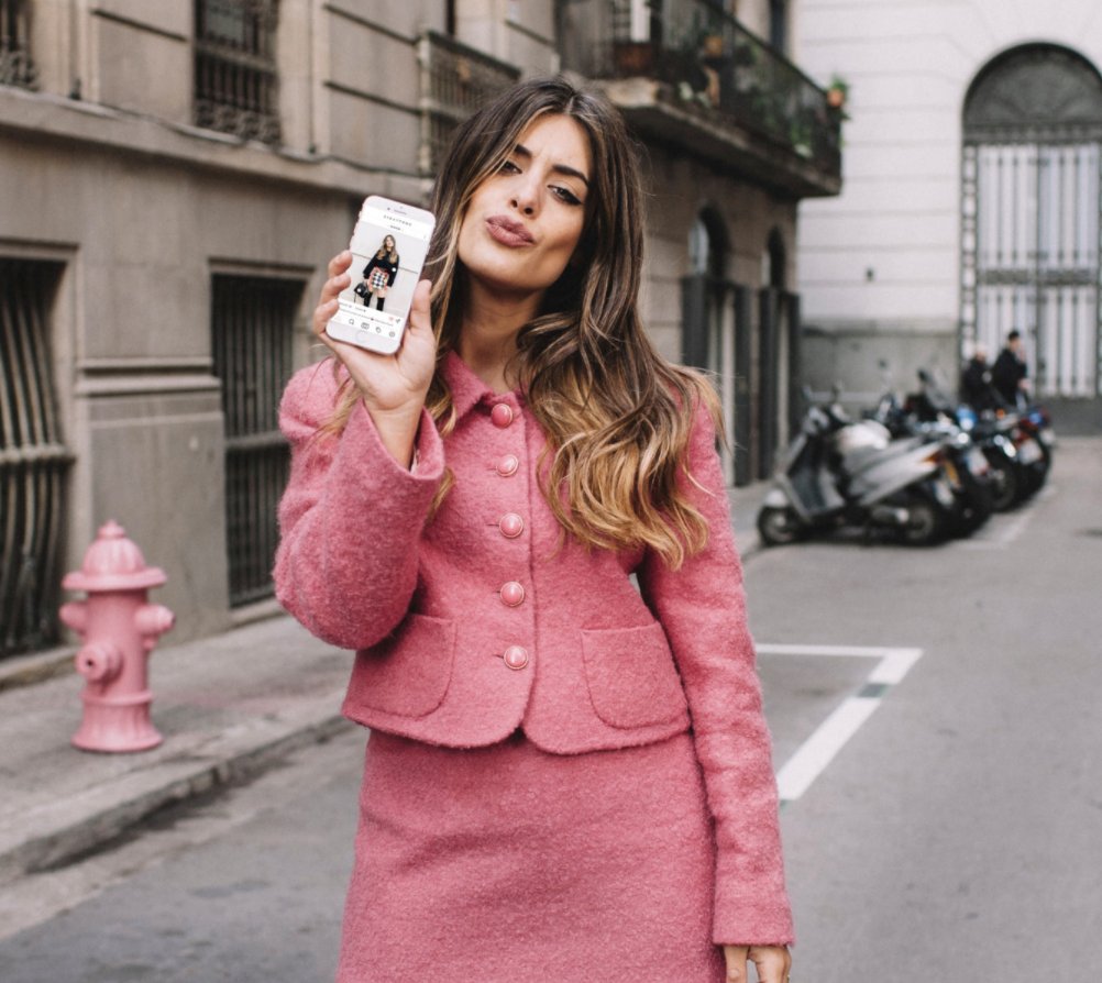 TechCrunch's tweet photo. 21Buttons, a social-commerce app dedicated to fashion, closes $10M Series A https://t.co/I3XZAiNGbv https://t.co/FSFhxfEnaI