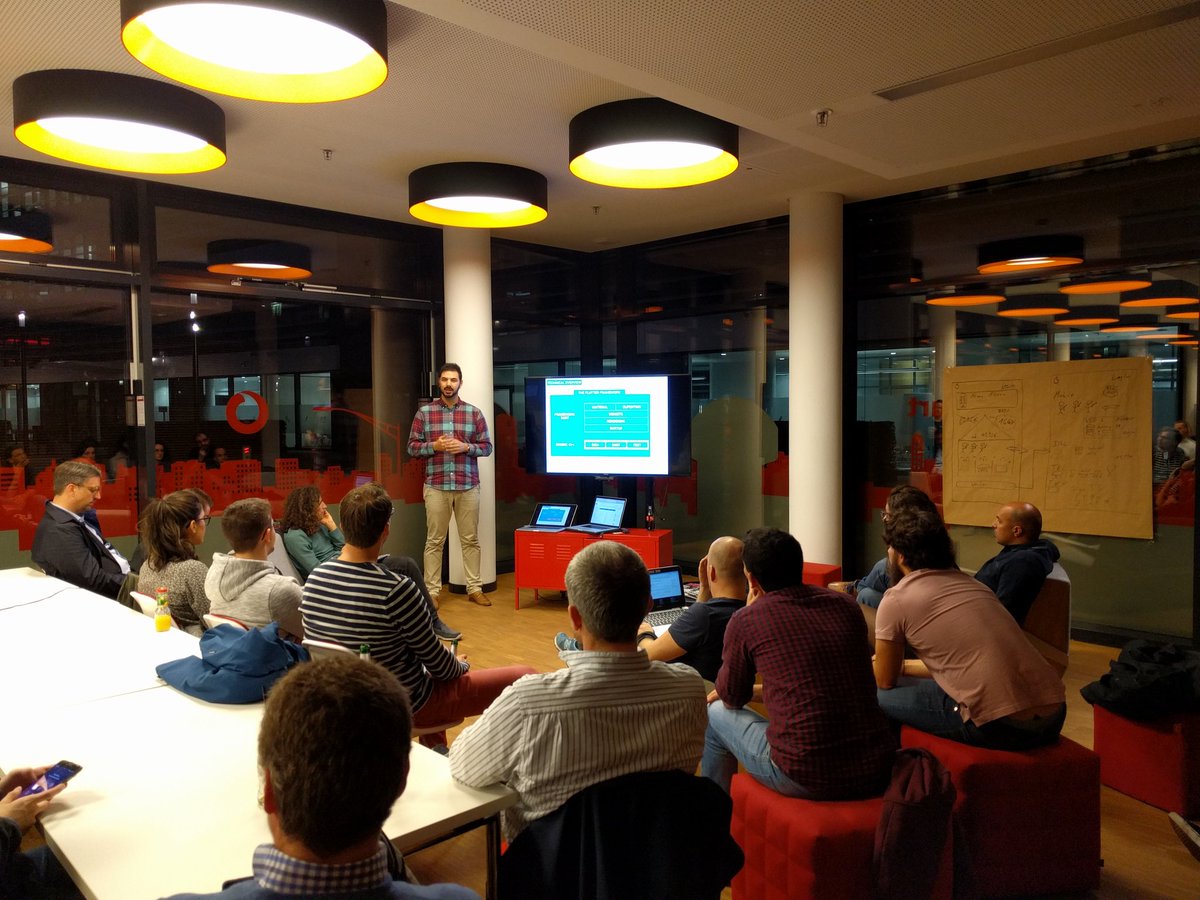 WTMDusseldorf's tweet image. With @gdgduesseldorf at the October #GDGDUS meetup, hearing @aegis321 presenting #Flutter framework