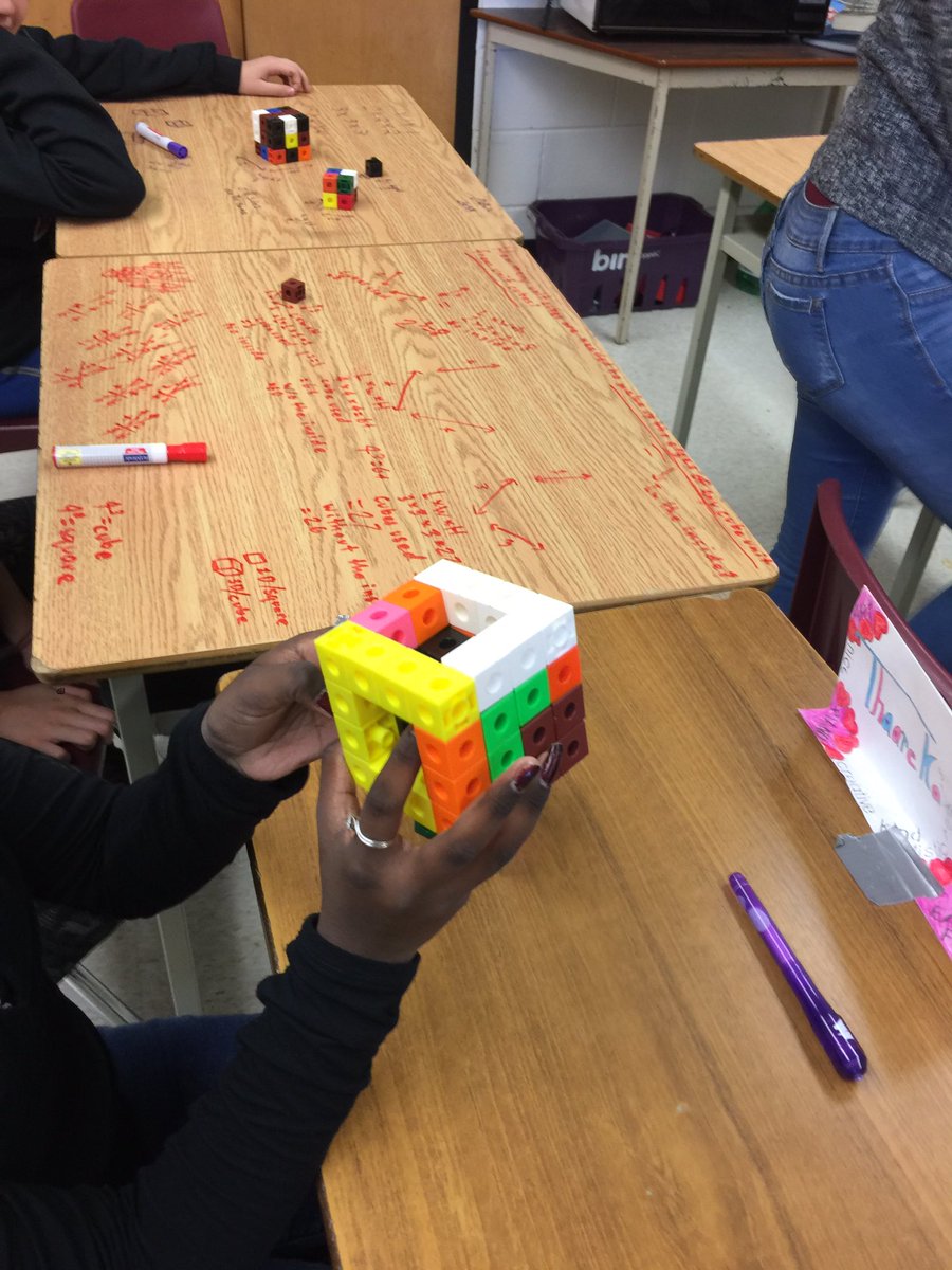 wgdavis8g's tweet photo. 64 block cube is 4 cubed @wgdavis8g https://t.co/8XViLCe3Fk