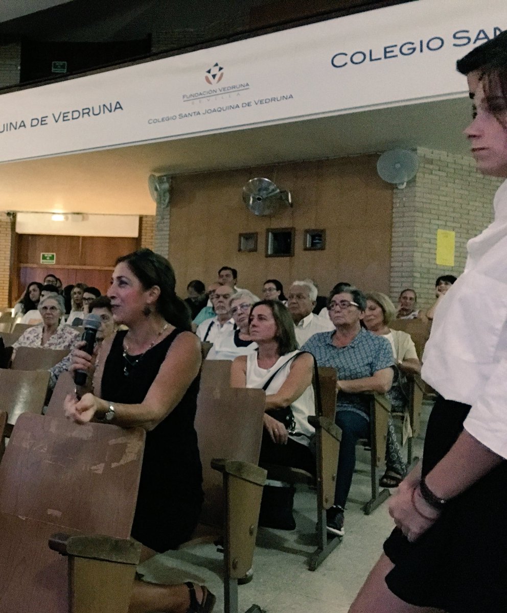 VedrunaNervion's tweet photo. Nuestro público participando, en este caso recordando a nuestra querida Hna. Pilar Mur #somosvedruna-50aniversario https://t.co/8rSPIqHdcn