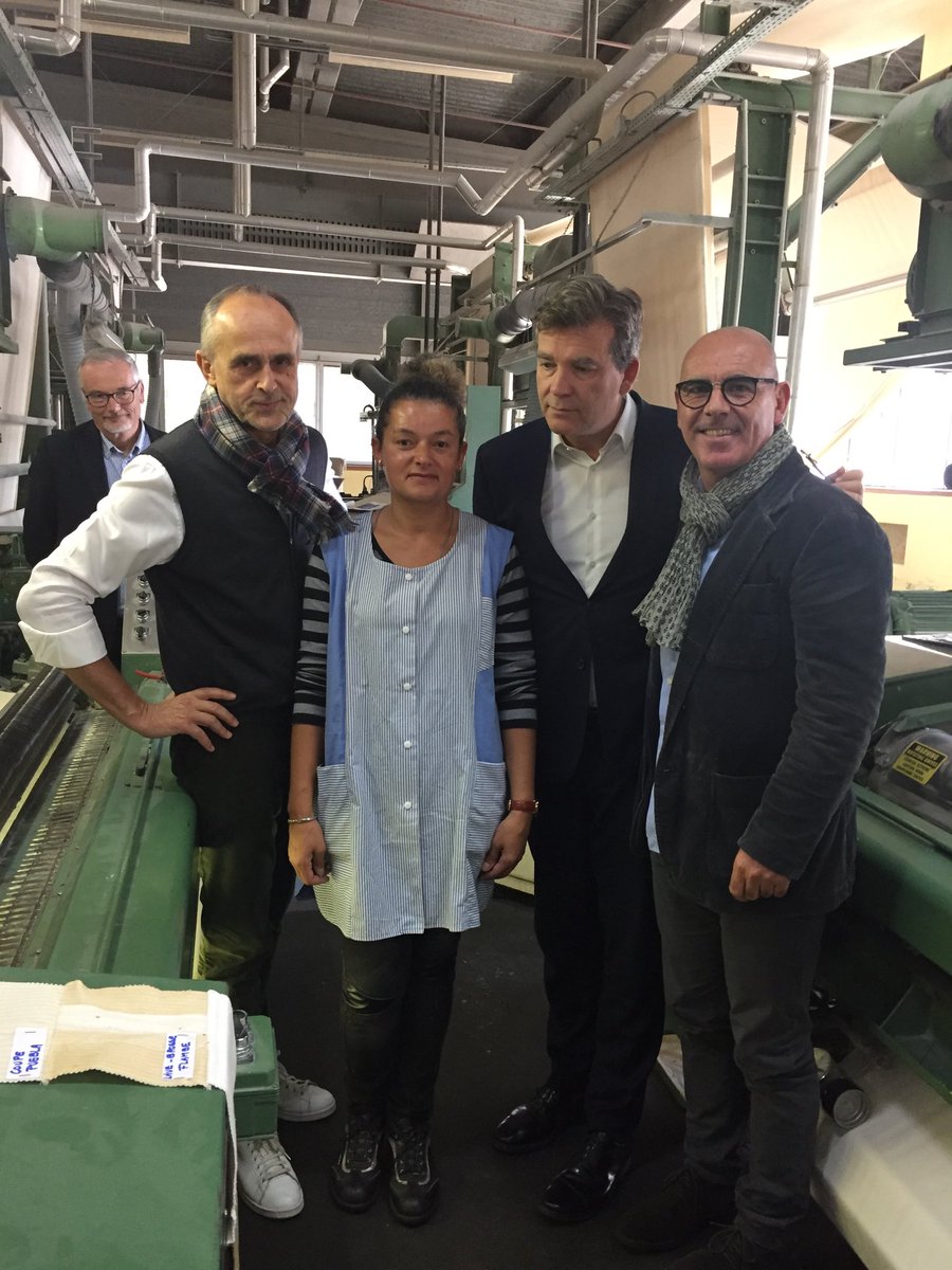 Chez #velcorex #matièresfrançaises le formidable fabricant de velours Made in France, prisé des plus grandes marques.
