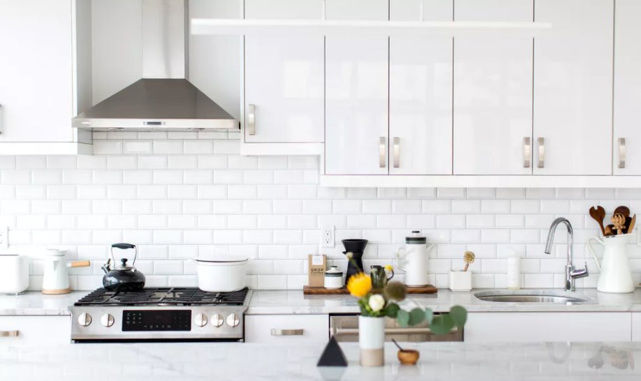 We Have Proof: All You Need for a Clean Home is 10 Minutes a Day: ow.ly/Lp3830fwWPF by <a href="/AptTherapy/">Apartment Therapy</a> #homeownership