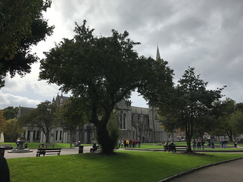 ExecutiveThrill's tweet photo. A4.  Here's an article from our recent visit Dublin, Ireland 
 #Travel #passionpassport #theupbeatpath #wanderlust 

https://t.co/fjglM9On7l https://t.co/aXYnaPFUjl