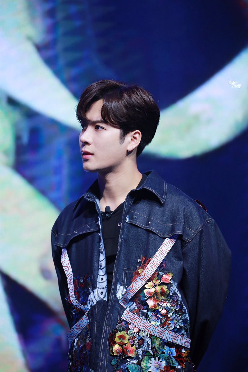 kpopxpics's tweet photo. jiaer × jackson × got7 https://t.co/L5SD4sUyzg