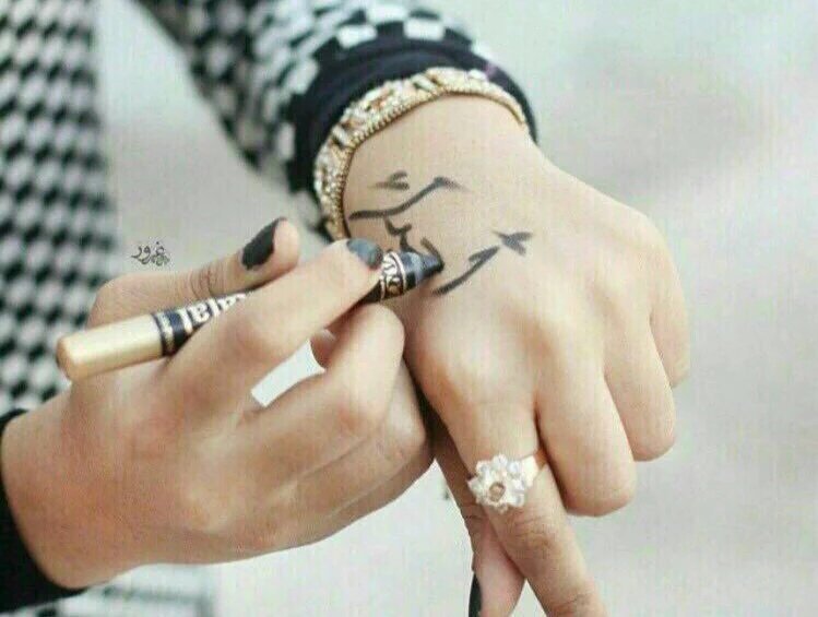 tsna9090's tweet photo. يا غرآمي... ما عشقت... إلا هوآك
وين أبلقى.. مثل حبك.. يا سعدي

مثل قولة ( #عتيبـة ) ويلي علآك
ومثل ( #شمـر ) إي أحبك يا بعدي https://t.co/2fUWu8lKjJ