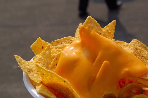 GanaCenas's tweet photo. GANÁ PINTAS DE CERVEZA ARTESANAL +NACHOS DE CORTESÍA + PARTIDO DE ARG EN PANTALLA P/ VOS Y TUS AMIGOS P/ MAÑANA JUEVES 5!SEGUINOS Y HACÉ RT! https://t.co/2OqLsmXpKr