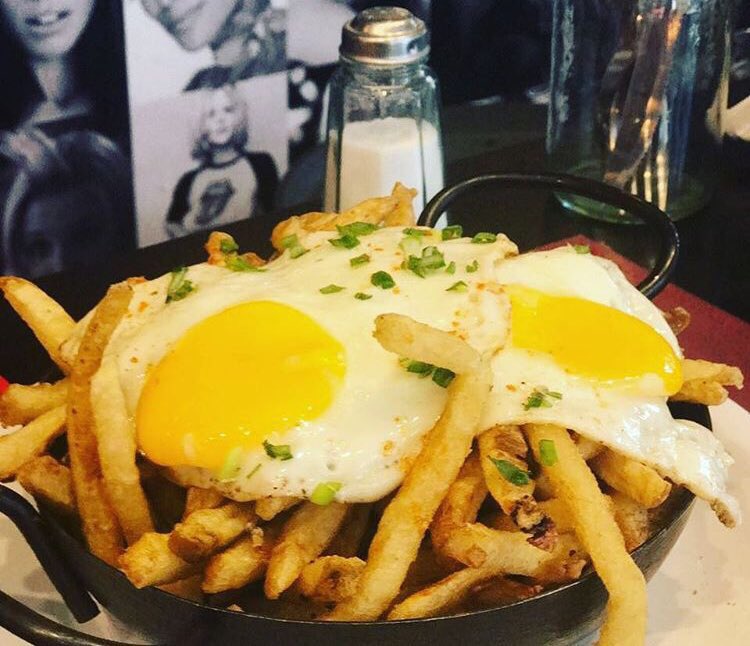 GanaCenas's tweet photo. GANÁ PINTAS DE CERVEZA ARTESANAL +NACHOS DE CORTESÍA + PARTIDO DE ARG EN PANTALLA P/ VOS Y TUS AMIGOS P/ MAÑANA JUEVES 5!SEGUINOS Y HACÉ RT! https://t.co/2OqLsmXpKr