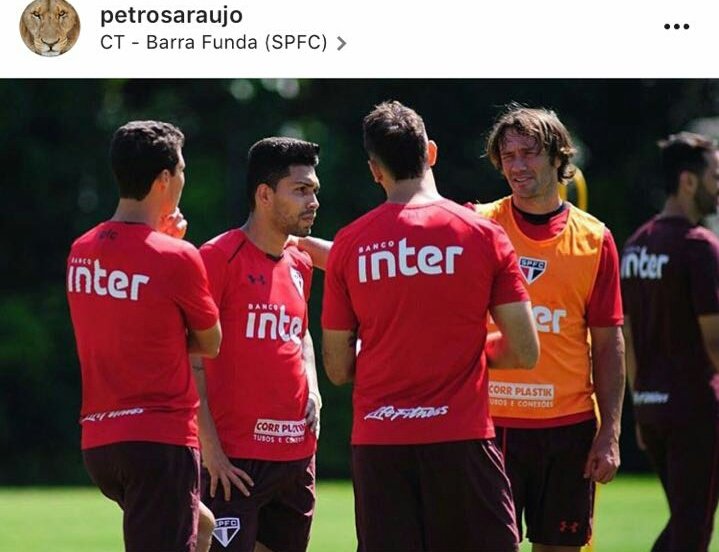 É  muita Raça nessa resenha 👊👊👊