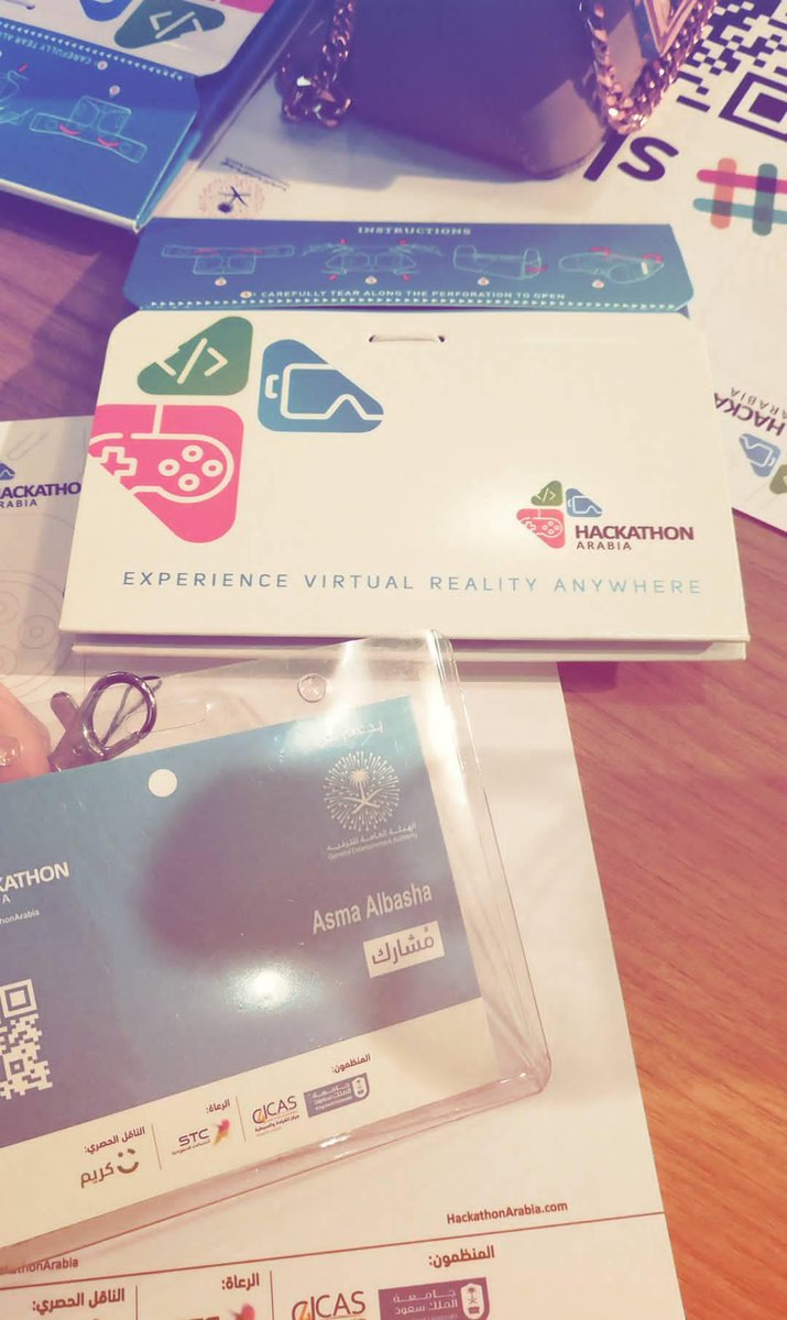 albasha_asma's tweet photo. #هاكاثون_ارابيا 
#HackathonArabia https://t.co/Cd5on9KooZ