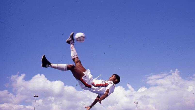 OldFootball11's tweet photo. #AmaraSimba #ParisSaintGermain #PSG https://t.co/vgraZFsOgD