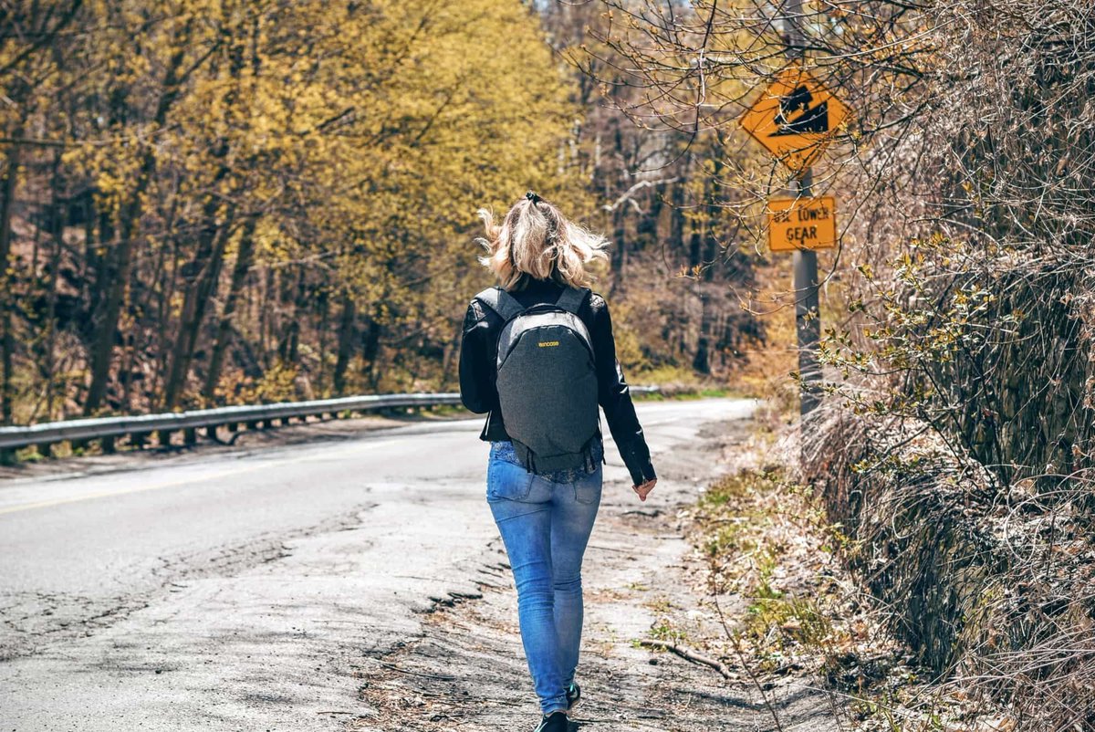 BossedUpOrg's tweet photo. 💗 Love this post from one of our #Mindfulness &amp; #Happiness Trainers, @JessLyons_ on doing the next right thing: https://t.co/USihSer5XO https://t.co/juTpcH3f0W