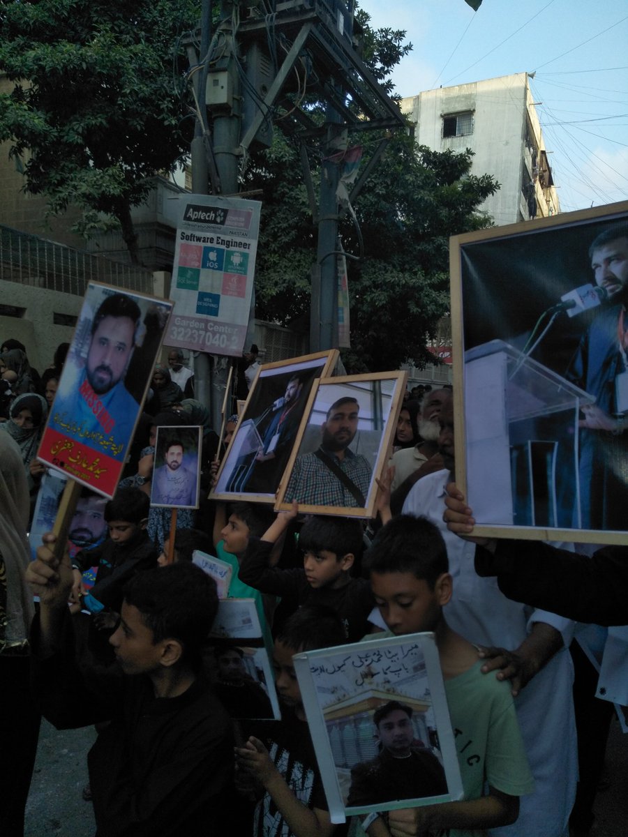 CivilSocityCCOP's tweet photo. Our Spokesman @HyderKhojaa Announces to support #JailBharoTehreek from #KhojaShiaMasjhid Kharader, #Karachi

#RecoverShiaMissingPersons https://t.co/pw2PEU8vij