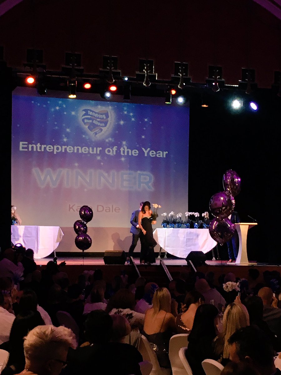 She did it! Biggest congrats to the amazing Kara for Entrepreneur of the Year award <a href="/blissbouquetltd/">Bliss Bouquet Ltd</a>  <a href="/KadeeCandyEvent/">Kadee Candy Events</a> 💪🏻🎉