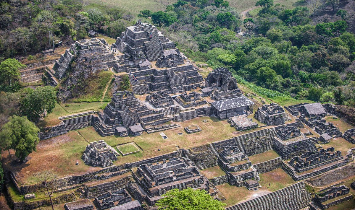 ¡No te quedes con las ganas de #AyudarAChiapas! y en tu próximo viaje a #Chiapa planea una visita a #Toniná #Ocosingo ¡Impactante! 😍